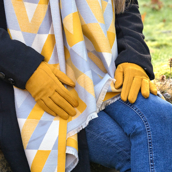Mustard Soft Stretch Touchscreen Gloves